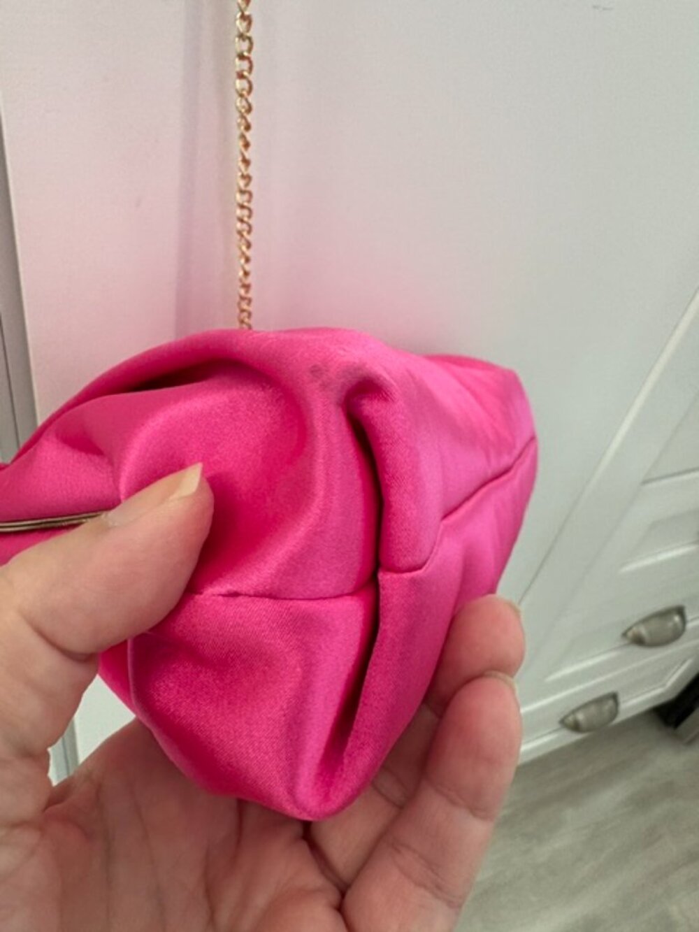 Alessia Elegant Pink Bow Satin evening bag NWT - Picture 8 of 8